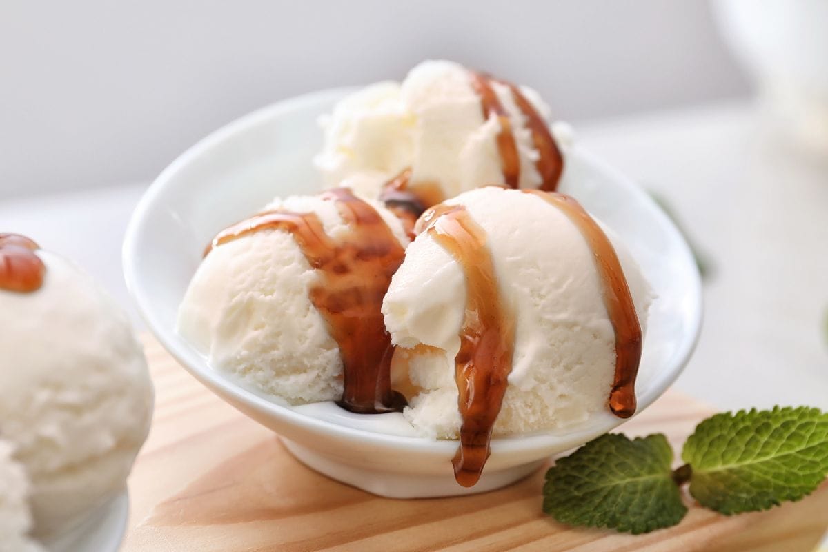 helado de queso de cabra con miel